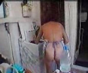 Bir olgun porno tube horoz ile Annabelle deneyin,
