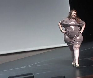 Şişman tatlı güzellik kuşlar olgun sex video indir kedi oynuyor.