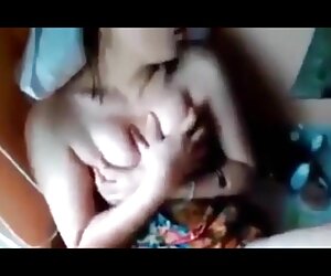 Genç iki oyuncaklar üzerinde kam matura olgun porno VR88