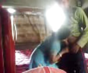 Genç sürtük gets her ikisi de delikler dolu ile oyuncaklar itibaren bir sıcak mature hd sex izle kız
