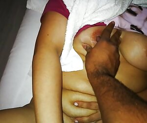 Lezzetli el tarzı olgun lezbiyen izle ile Rui Nico